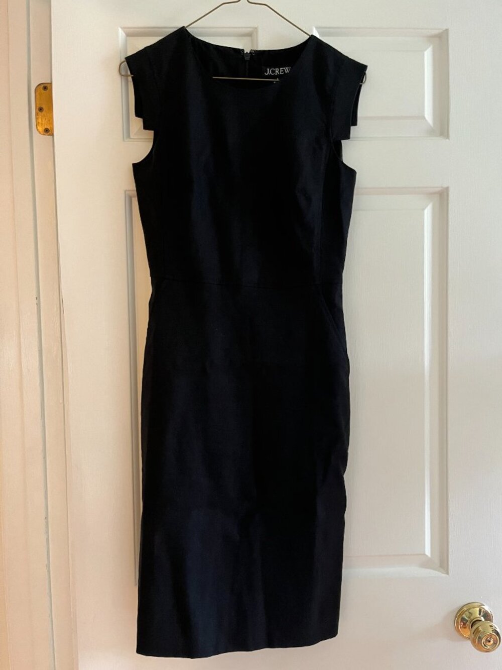 J.Crew Women's Black Sheath Dress – Excellent Condition, NWT, Pockets, Size 0 - Picture 2 of 7